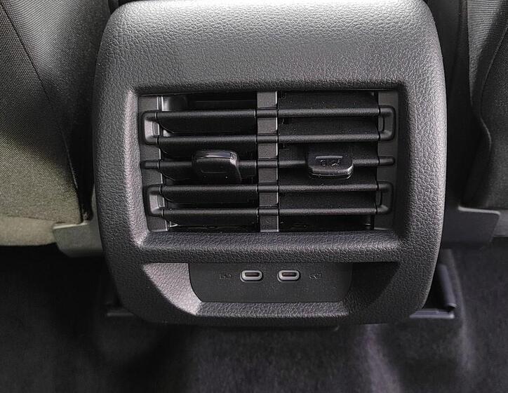 Ford Tourneo Connect 16