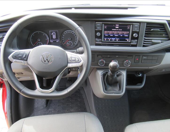 Volkswagen Transporter 9