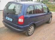 Opel Zafira 6