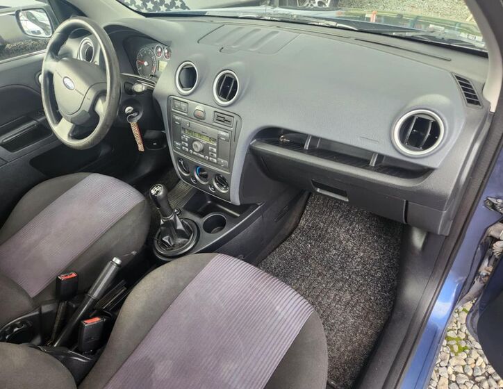 Ford Fusion 2