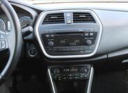 Suzuki SX4 S-Cross 16