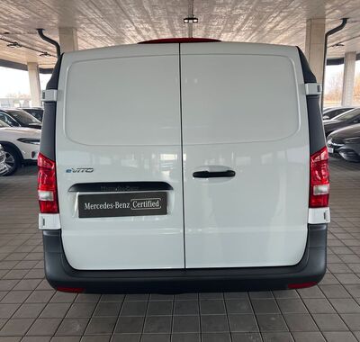Mercedes-Benz Vito 6