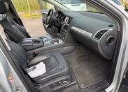 Audi Q7 9
