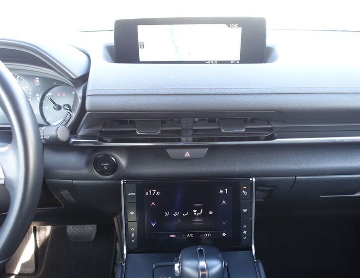 Mazda MX-30 12