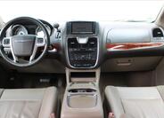 Chrysler Town & Country 23