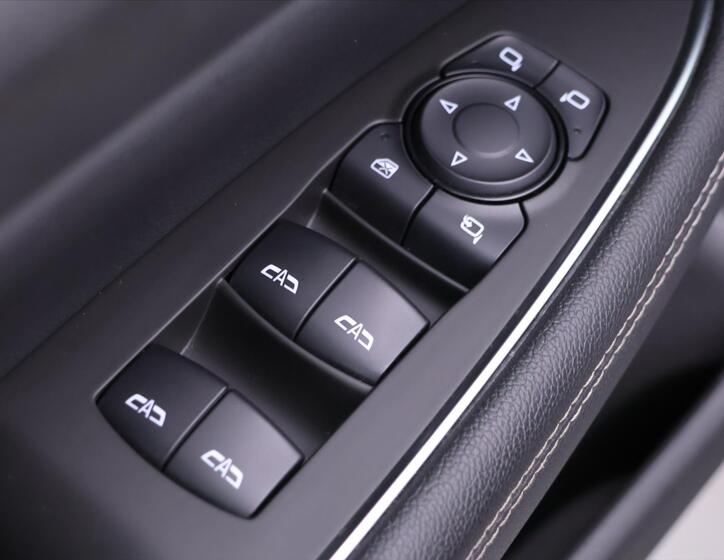Opel Insignia 18