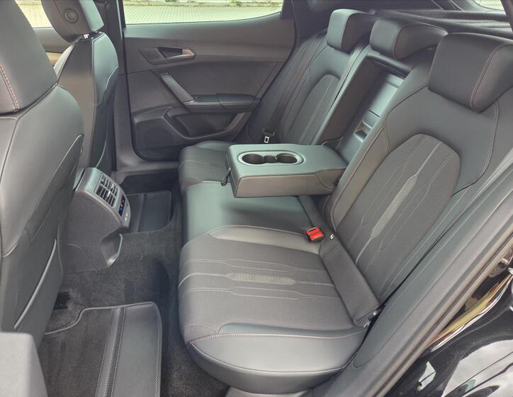 Cupra Formentor 10