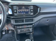 Volkswagen T-Cross 24