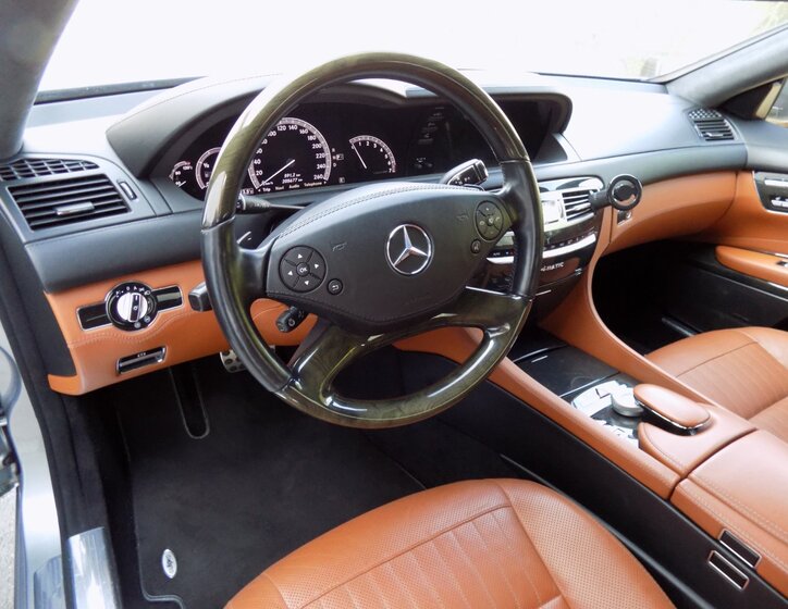 Mercedes-Benz CL 11