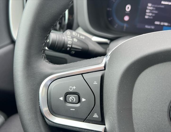 Volvo XC60 19