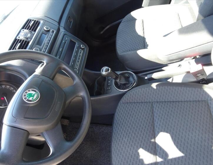 Škoda Roomster 18