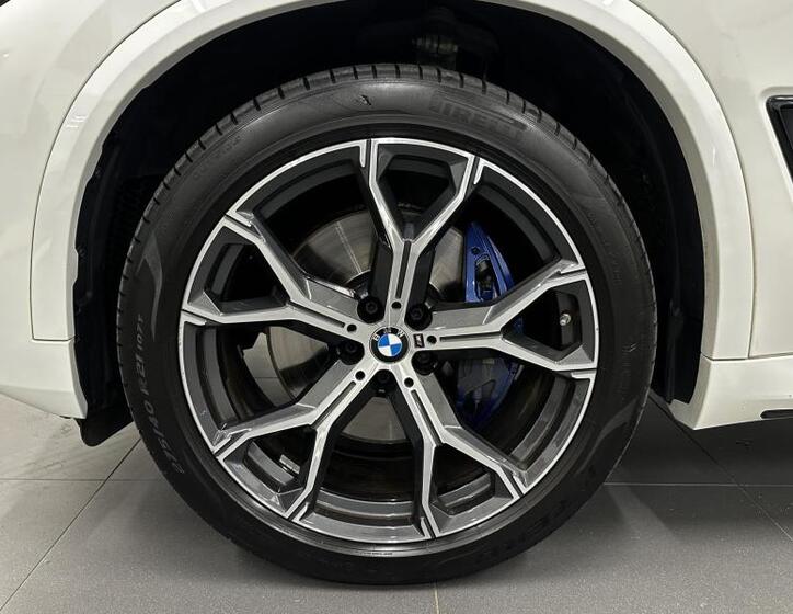 BMW X5 4