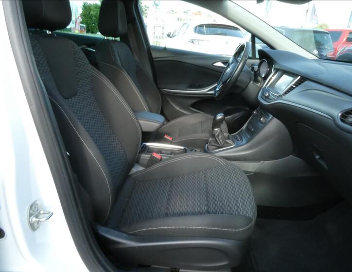 Opel Astra 22