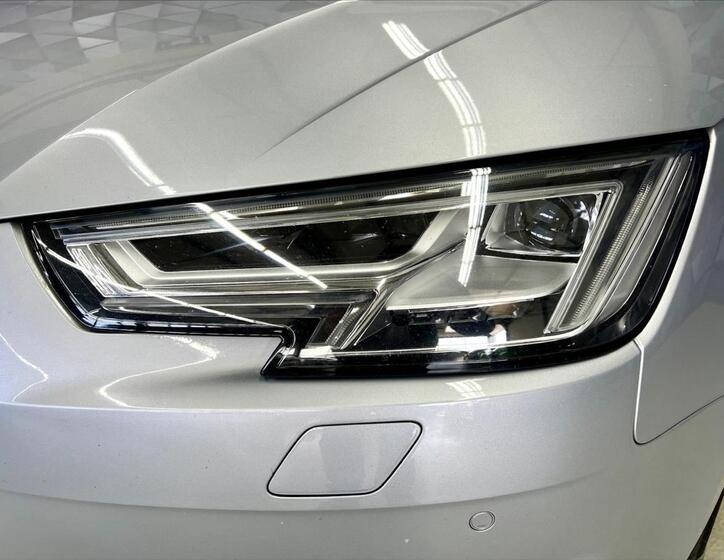 Audi A4 8