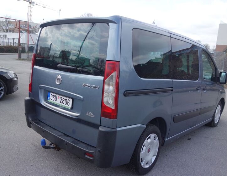 Peugeot Expert 9