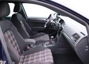 Volkswagen Golf 11