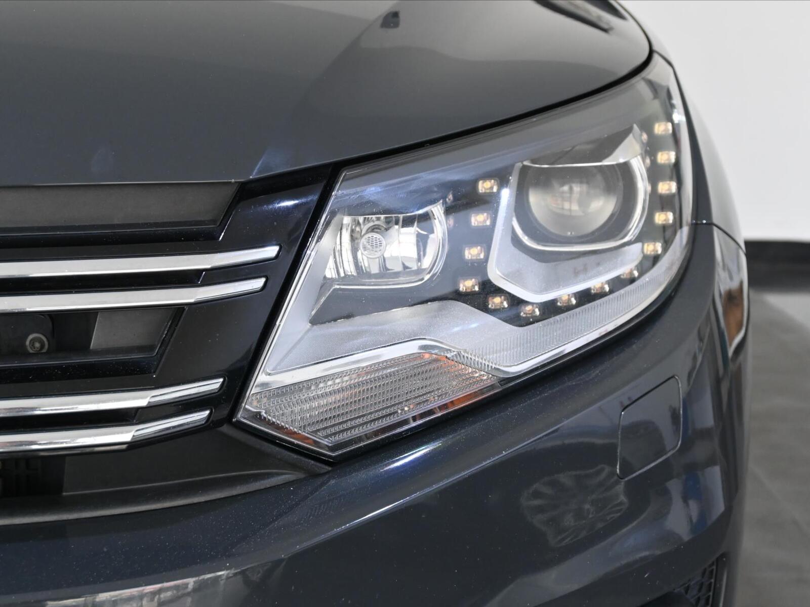 Volkswagen Tiguan 30