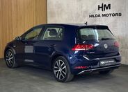 Volkswagen Golf 2