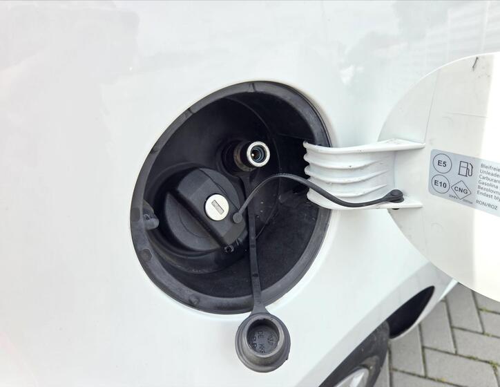 Volkswagen up! 14