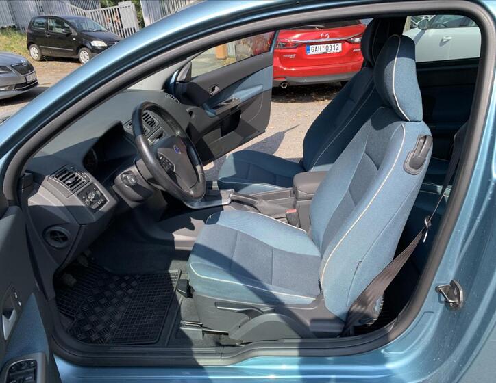 Volvo C30 12