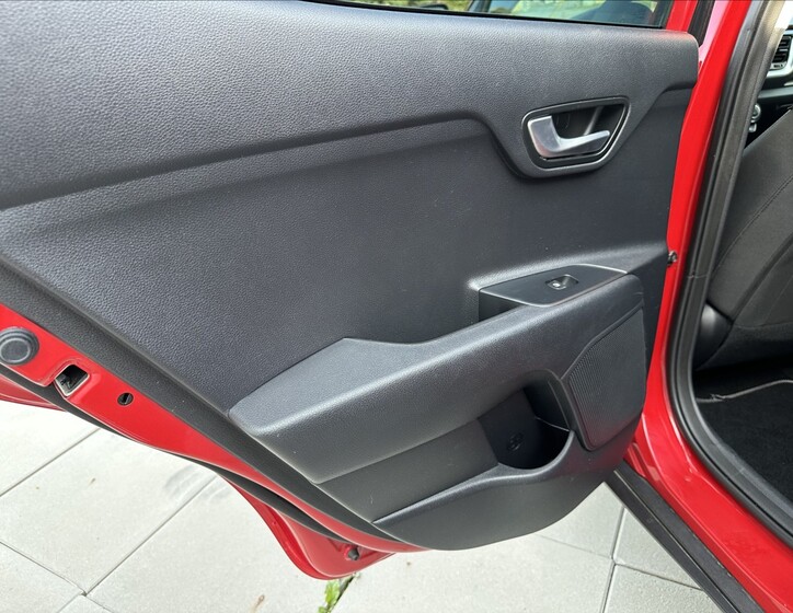 KIA Stonic 19