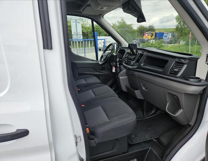 Ford Transit 7