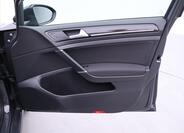 Volkswagen Golf 11