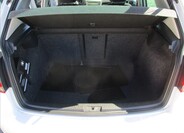 Volkswagen Golf 9
