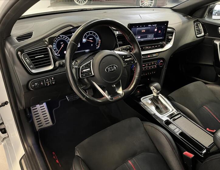 KIA ProCeed 6
