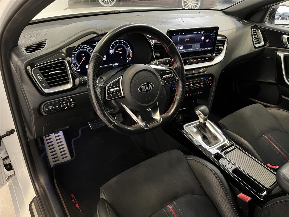 KIA ProCeed