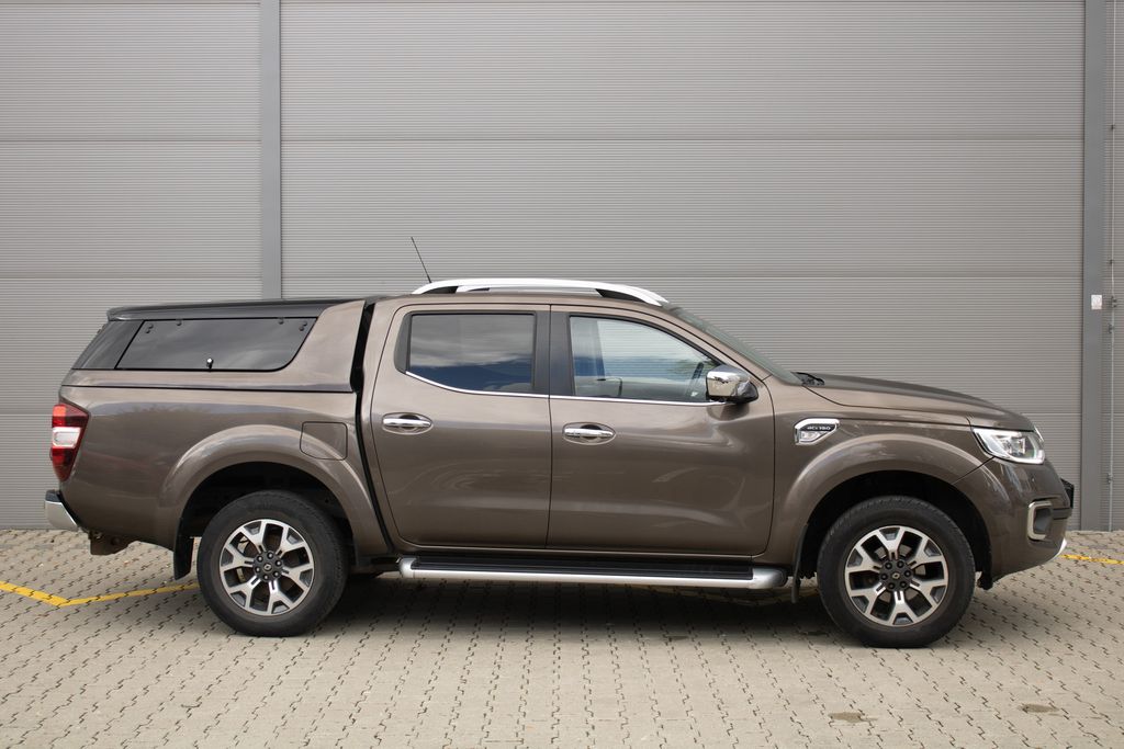 Renault Alaskan