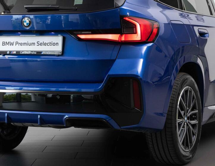 BMW X1 9