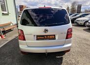 Volkswagen Touran 7