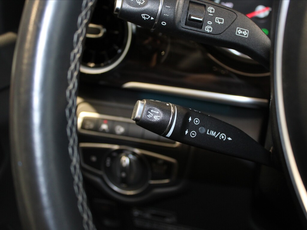 Mercedes-Benz Třídy V 15