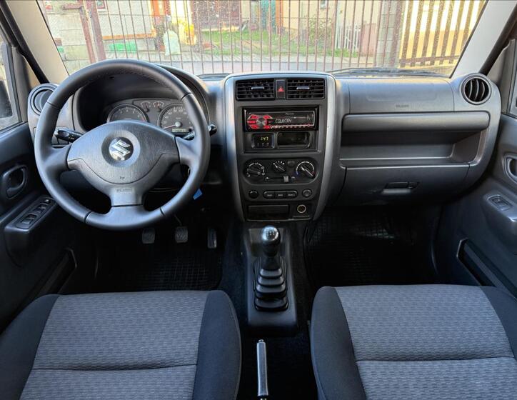 Suzuki Jimny 14