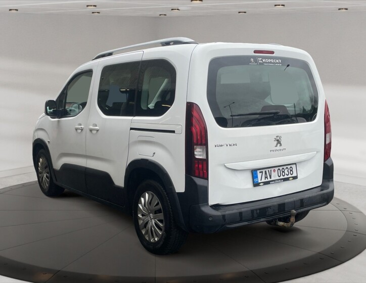 Peugeot Rifter 4
