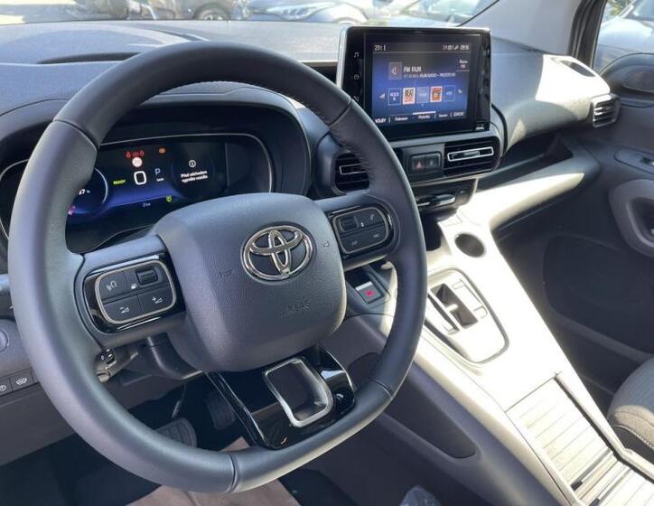 Toyota ProAce City Verso 18