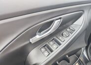 Hyundai i30 30
