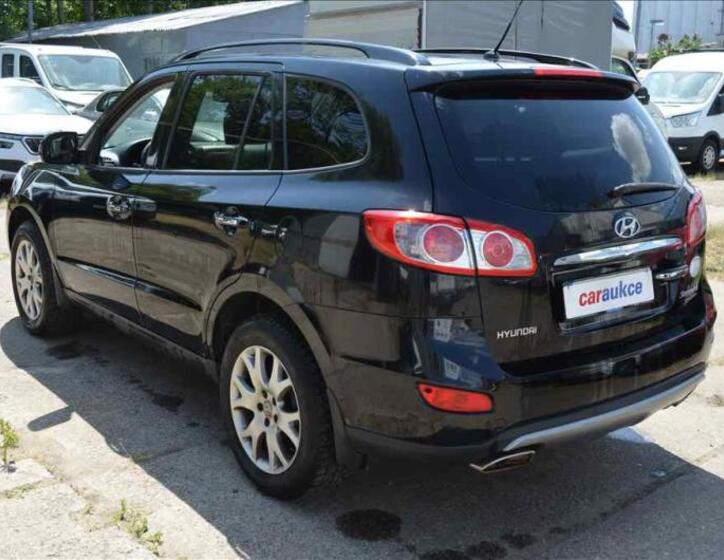 Hyundai Santa Fe 6
