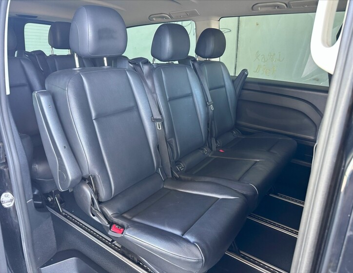 Mercedes-Benz Vito 12