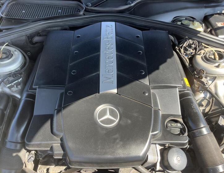 Mercedes-Benz Třídy S 32