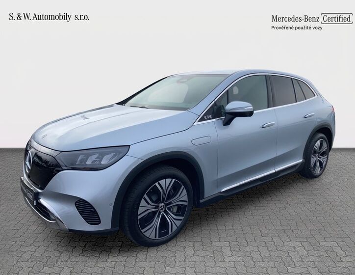 Mercedes-Benz EQE 1