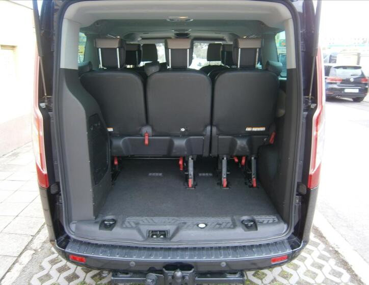 Ford Tourneo Custom 7