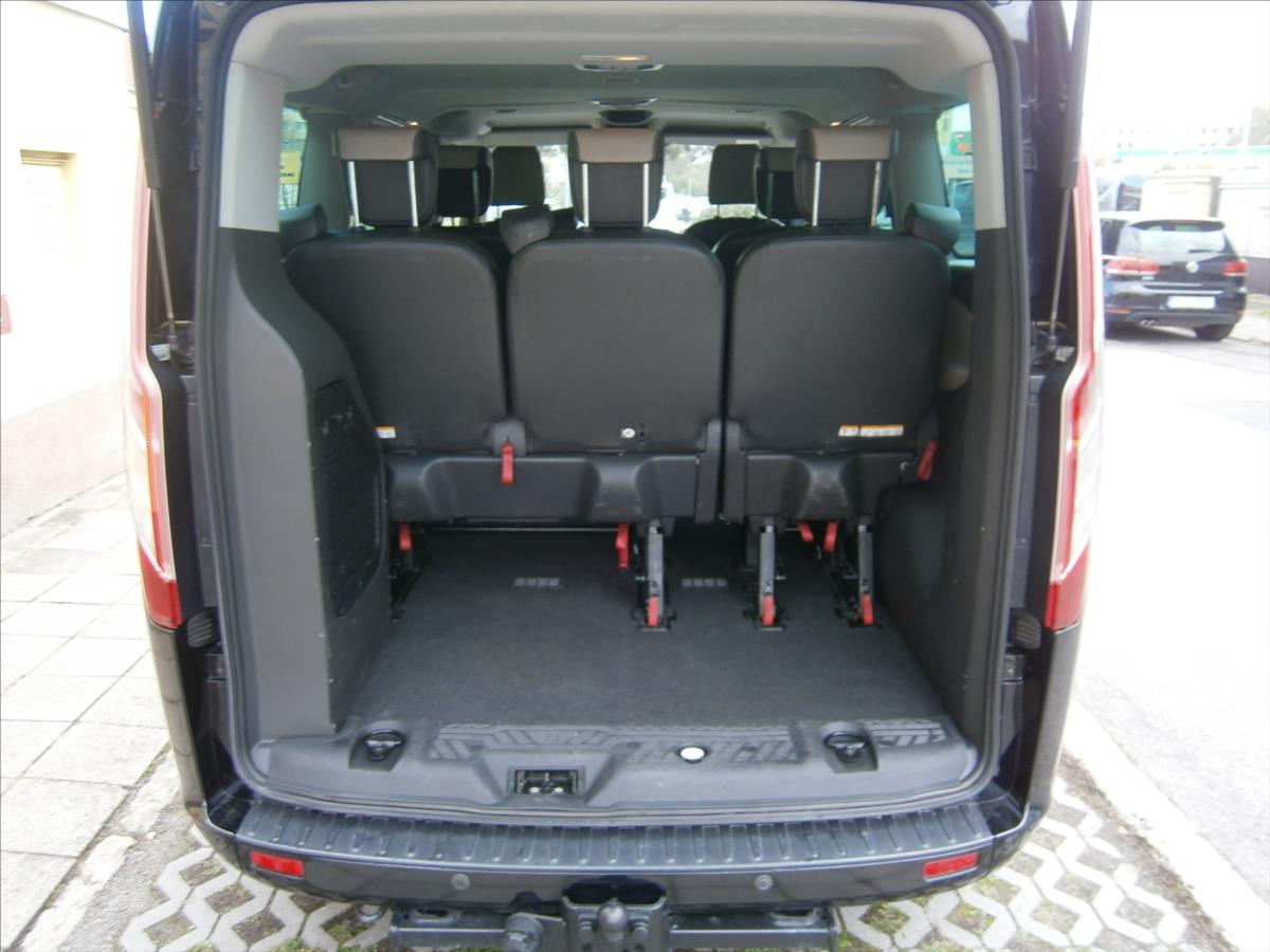 Ford Tourneo Custom
