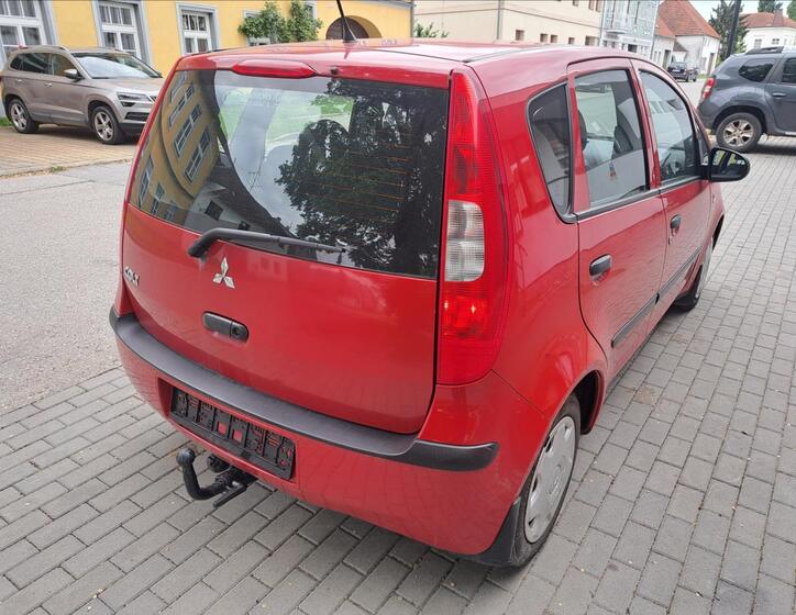Mitsubishi Colt 10