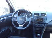 Suzuki Swift 17