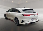 KIA ProCeed 4