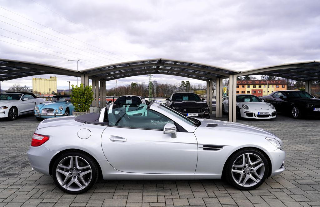 Mercedes-Benz SLK