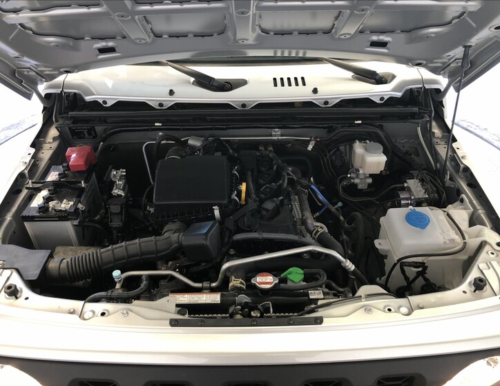 Suzuki Jimny 27