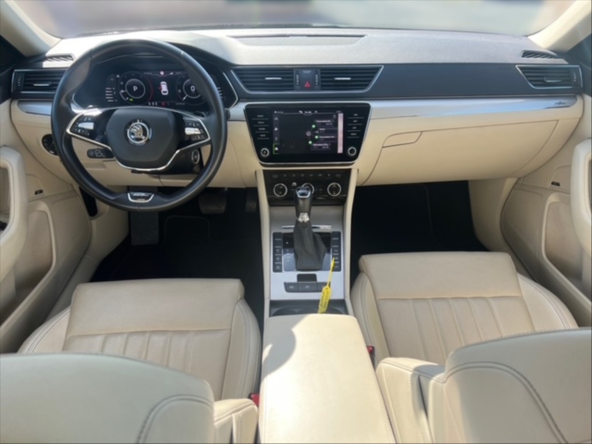 Škoda Superb